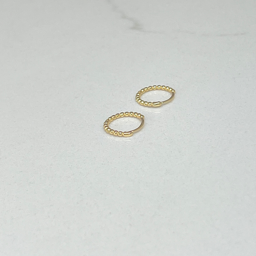 gold small huggie eaarrings